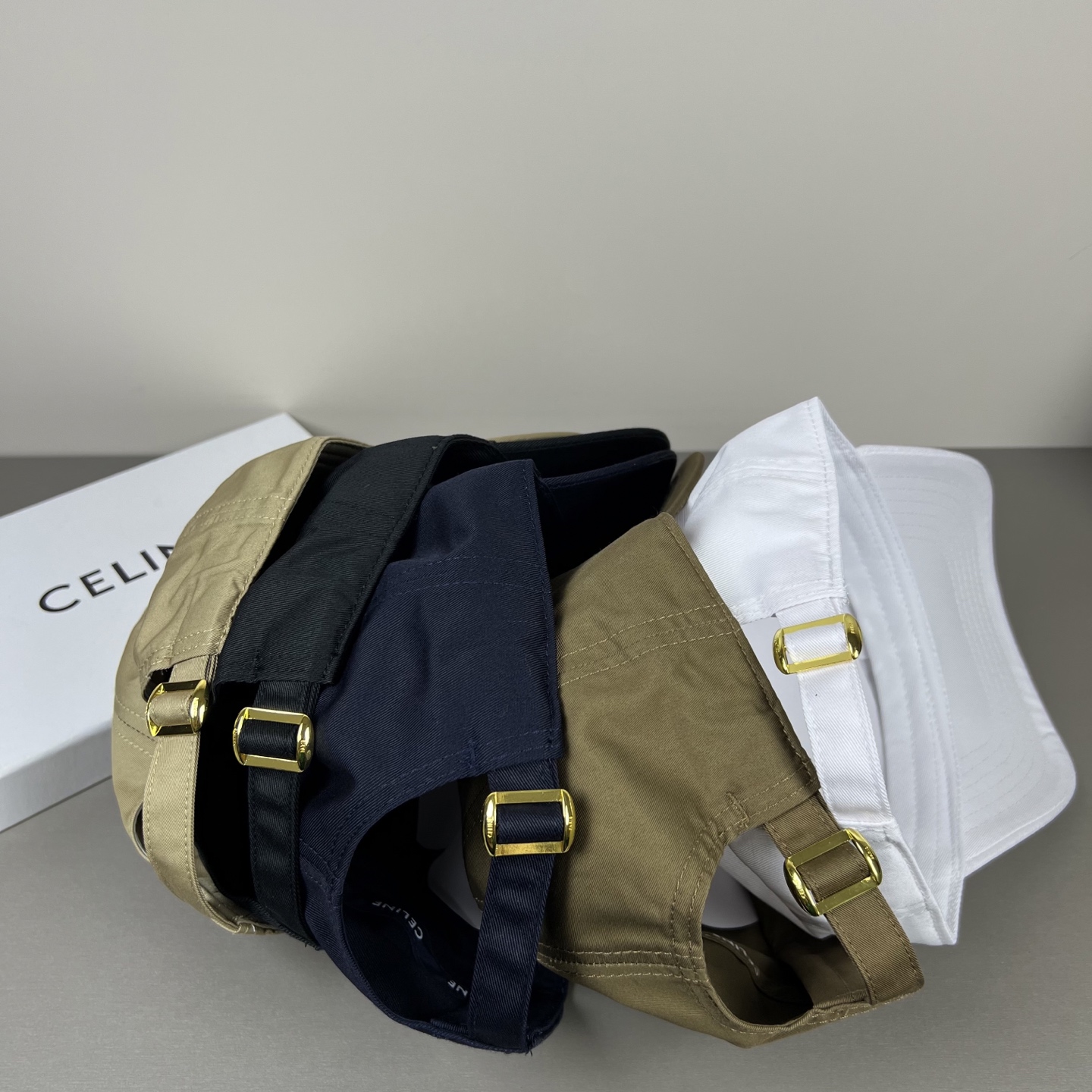 P【CELINE 思琳】新款简约风，新品系列棒球大牌同步，超好搭配，出货！