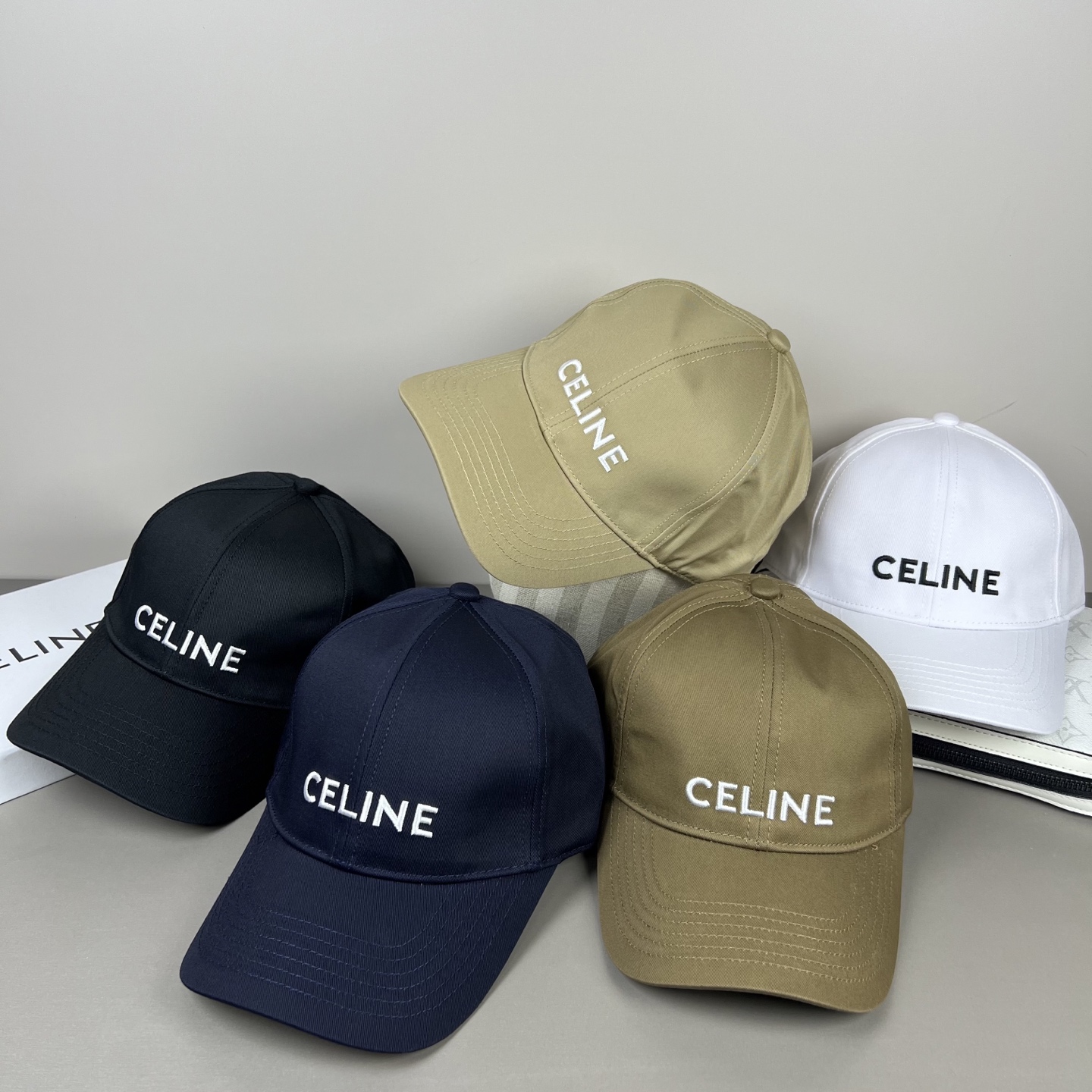 P【CELINE 思琳】新款简约风，新品系列棒球大牌同步，超好搭配，出货！