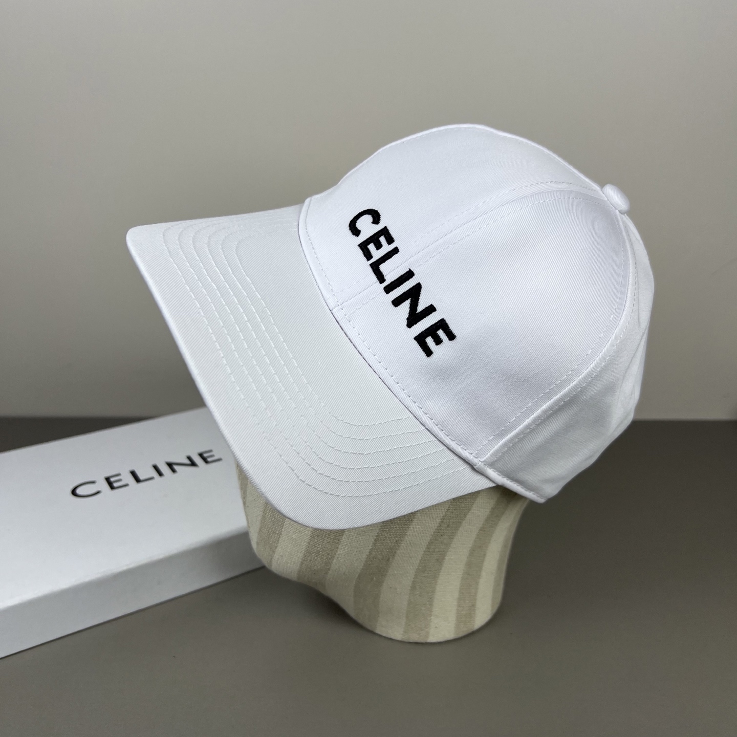 P【CELINE 思琳】新款简约风，新品系列棒球大牌同步，超好搭配，出货！