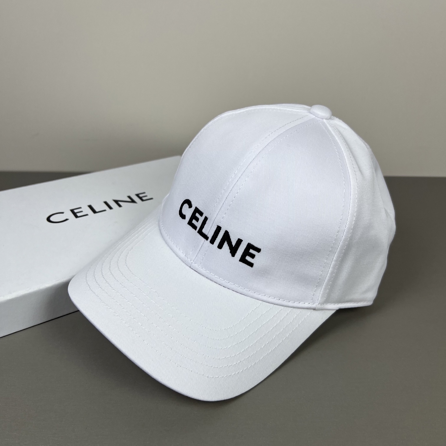 P【CELINE 思琳】新款简约风，新品系列棒球大牌同步，超好搭配，出货！