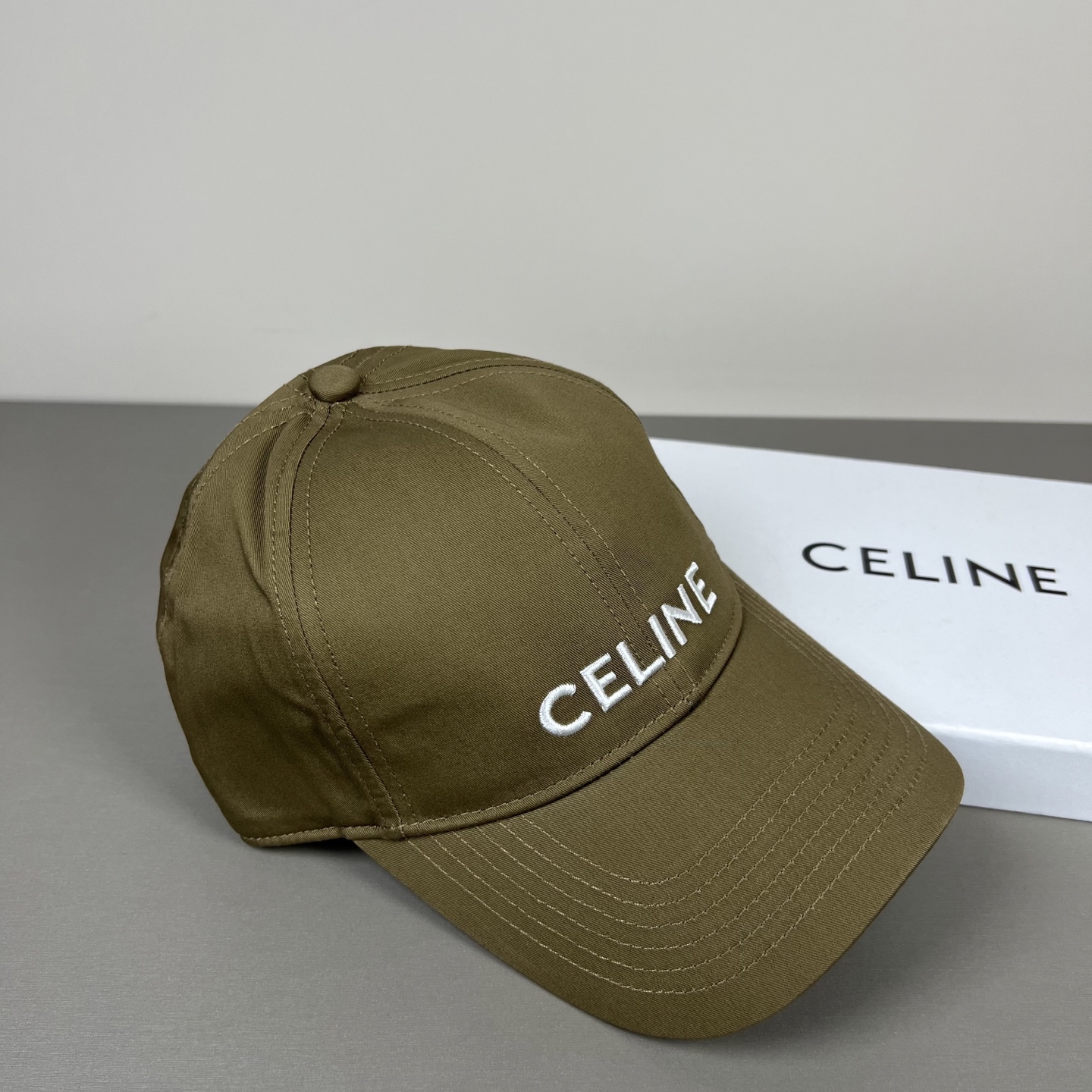 P【CELINE 思琳】新款简约风，新品系列棒球大牌同步，超好搭配，出货！