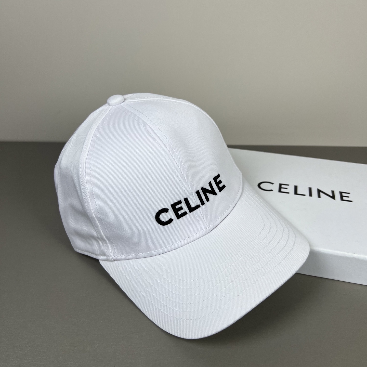 P【CELINE 思琳】新款简约风，新品系列棒球大牌同步，超好搭配，出货！
