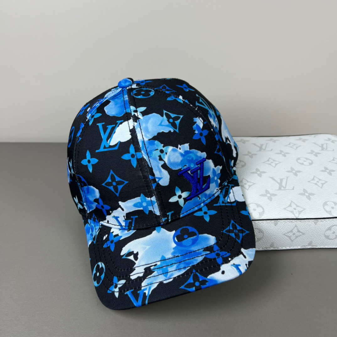 P🧢路易威登lv棒球帽 LouisVuitton😍新款重工打造♥️高端大气，百搭款🤗男女通用！