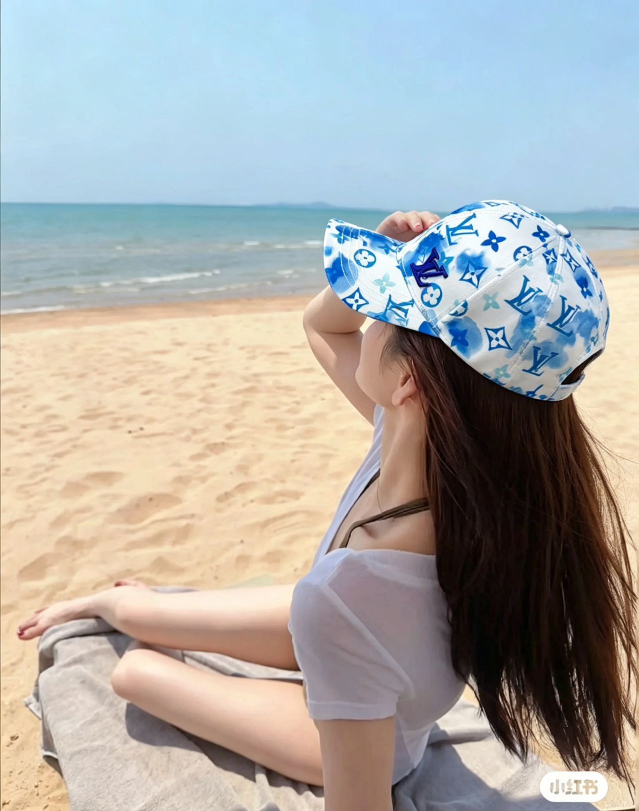 P🧢路易威登lv棒球帽 LouisVuitton😍新款重工打造♥️高端大气，百搭款🤗男女通用！