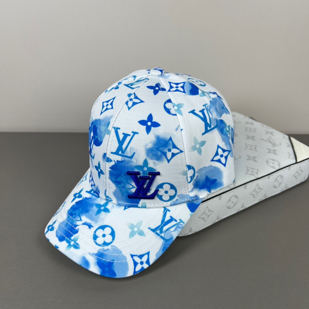 P🧢路易威登lv棒球帽 LouisVuitton😍新款重工打造♥️高端大气，百搭款🤗男女通用！