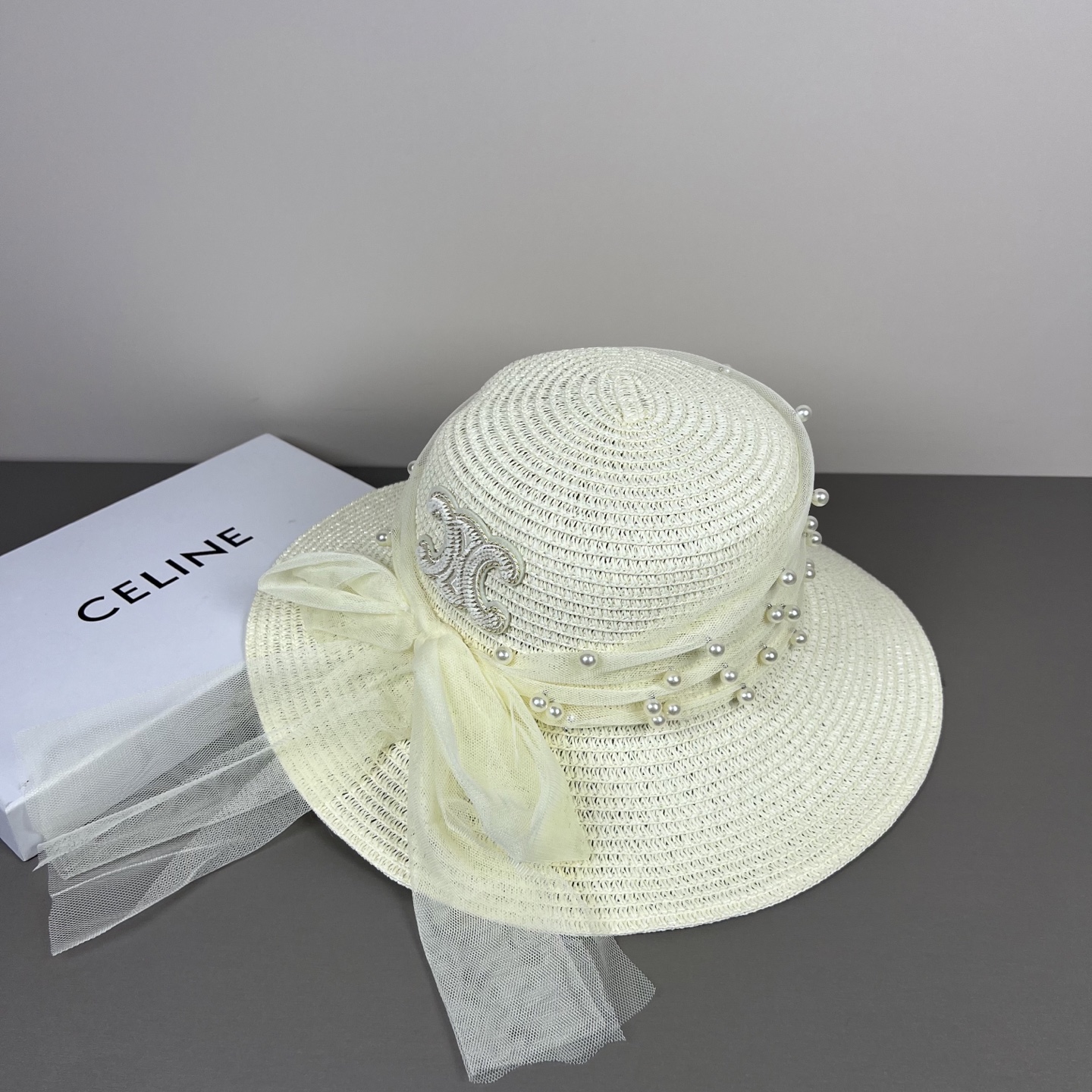 （思琳CELINE 新款大檐遮阳盆帽/渔夫草帽，防晒显脸小，细腻草编肌理，透气轻盈，度假&日常都不闷热，