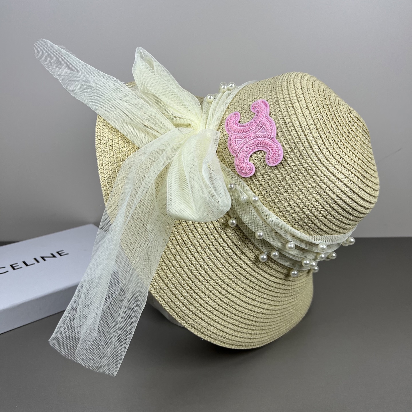 （思琳CELINE 新款大檐遮阳盆帽/渔夫草帽，防晒显脸小，细腻草编肌理，透气轻盈，度假&日常都不闷热，
