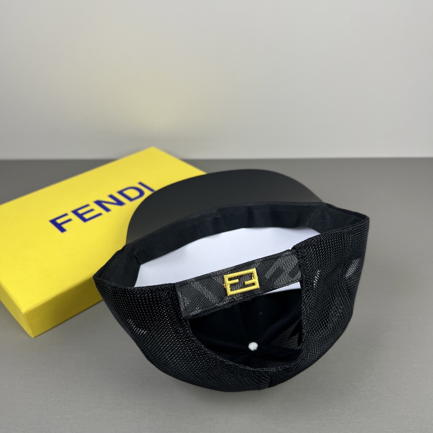 Fendi 90 代购品质1:1开模订制 正版开模五金 帆布料+头层牛皮 品质 质量超赞