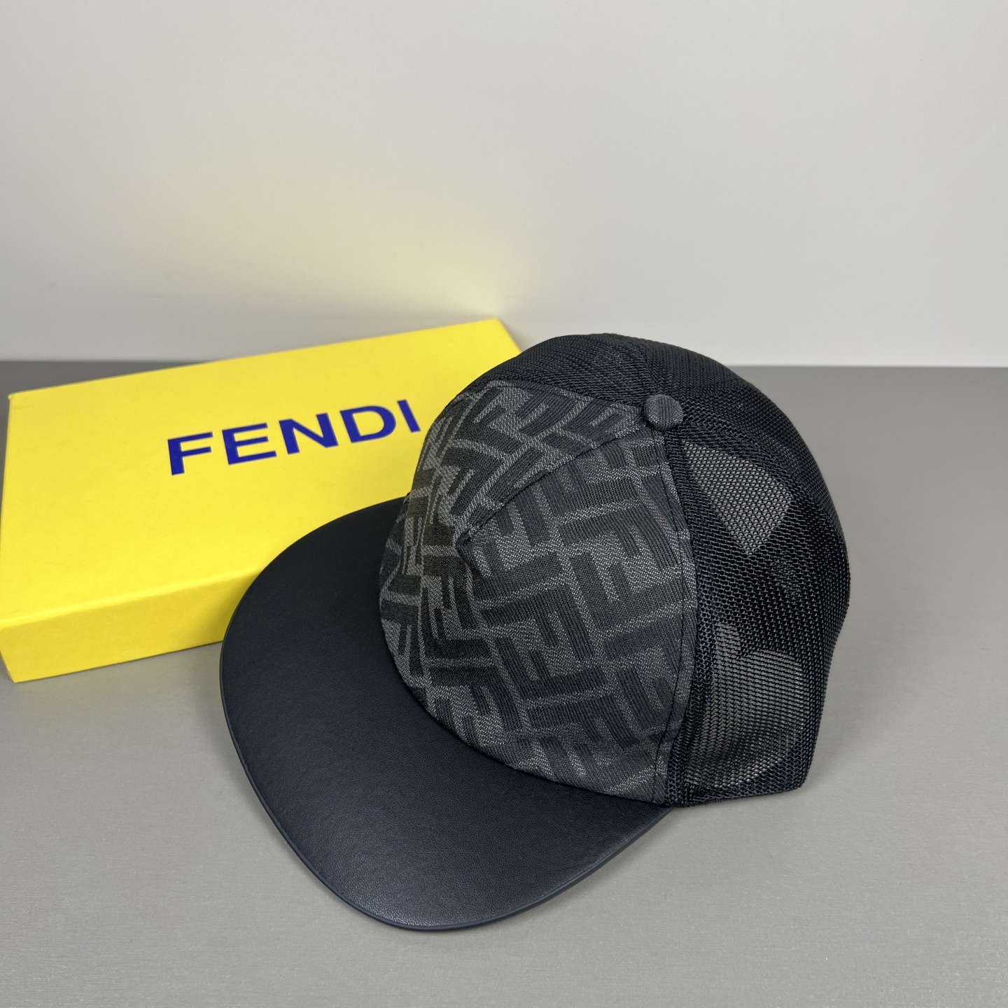Fendi 90 代购品质1:1开模订制 正版开模五金 帆布料+头层牛皮 品质 质量超赞
