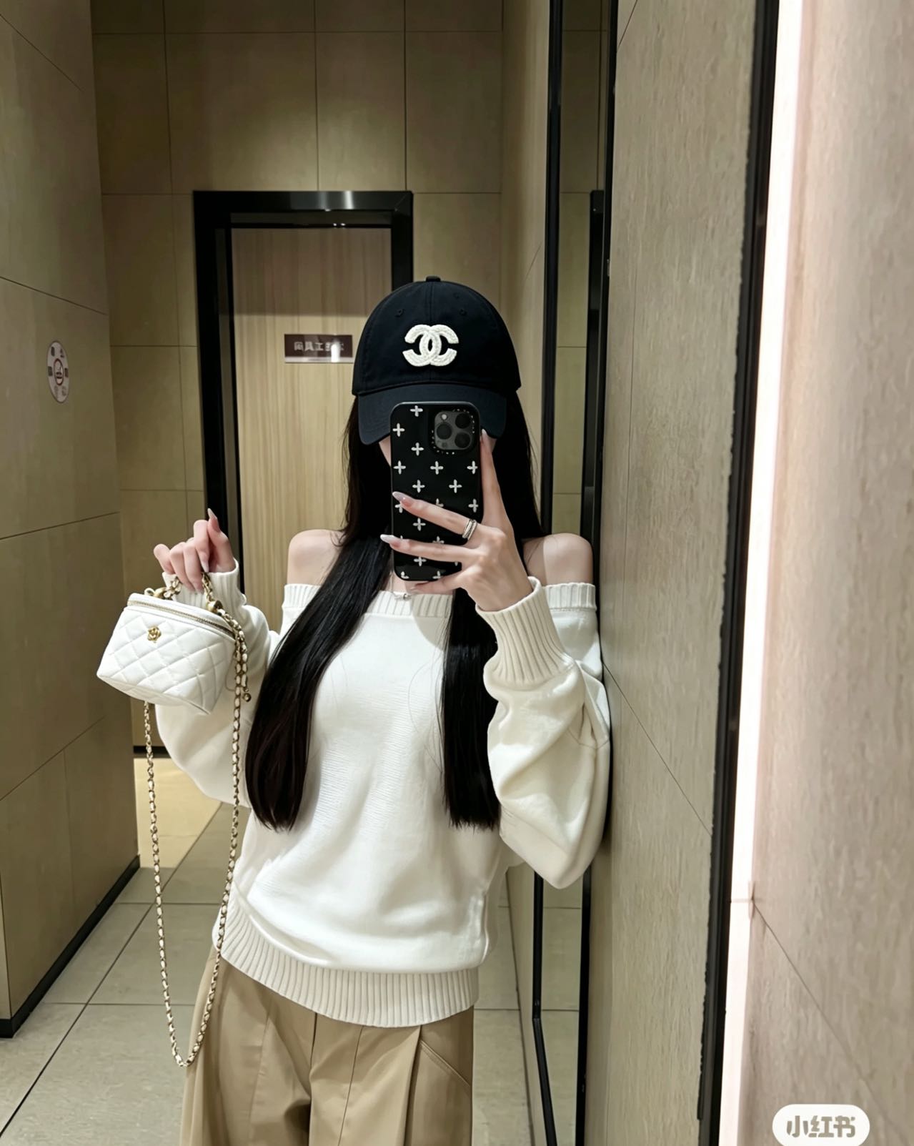 NO:824411,Chanel official website released, CHANEL Xiaohongshu's popular Xiaohongshu new product released, too good, high elastic fabric, classic color, same style for men and women, straw hat, fisherman hat, baseball cap, hat, chanel, chanel, espadrilles, hats19860909香奈儿官网发布,CHANEL 小香爆款小红书新品发布,太了,高弹面料 经典色系,男女同款哦帽子草帽渔夫帽棒球帽,帽子,chanel,chanel,espadrilles,hats,hat