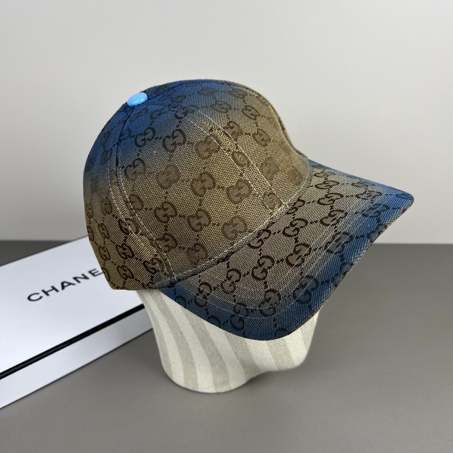 Gucci GUCCI，棒球帽，火爆来袭 工艺非常精美 高档 上档次 低调奢华，方便携带 跑量