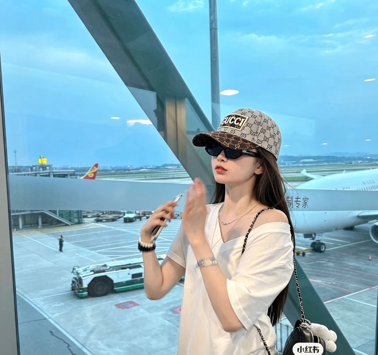 NO:865966,Gucci Baseball Cap GUCCI official website new product, baseball cap, original quality is very popular, the craftsmanship is very exquisite, the high-end atmosphere is high-end!  Low-key luxury, easy to carry!  Running volume!  Hats, straw hats, bucket hats, baseball caps, hats, gucci, espadrilles, hats19860909古奇棒球帽GUCCI官网新品,棒球帽,原单品质火爆来袭 工艺非常精美 高档大气上档次！低调奢华,方便携带！跑量！帽子草帽渔夫帽棒球帽,帽子,gucci,espadrilles,hats,hat
