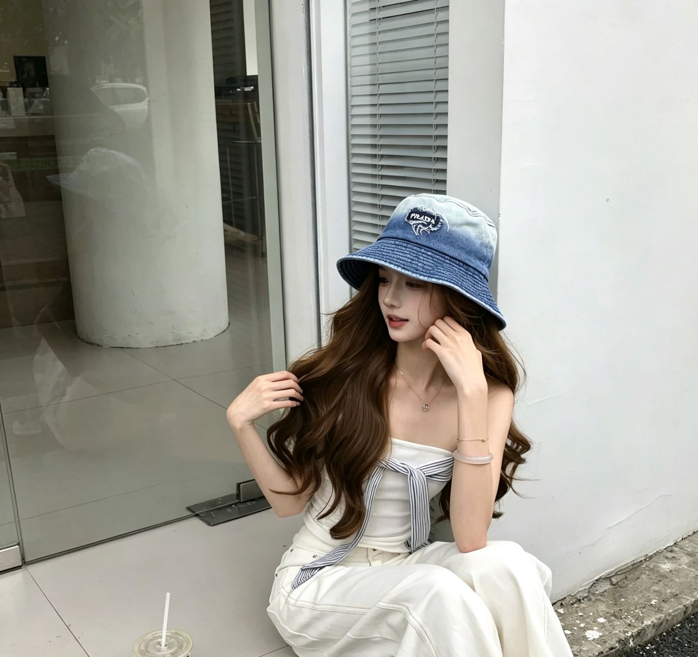 NO:866014,Prada classic original fisherman hat, top version, 1:1 mold opening and customization at the counter, original denim jacquard fabric + pure cotton lining, light and breathable!  Excellent quality, basic head circumference 57, fashionable and versatile. Hats, straw hats, fisherman hats, baseball caps, hats, prada, prada, espadrilles, hats19860909普拉达 PRADA 经典款原单渔夫帽,顶级版本,专柜1:1开模订制,原版牛仔提花布料+纯棉里衬,轻盈透气！质量超赞,基础头围57,时尚百搭.帽子草帽渔夫帽棒球帽,帽子,prada,prada,espadrilles,hats,hat