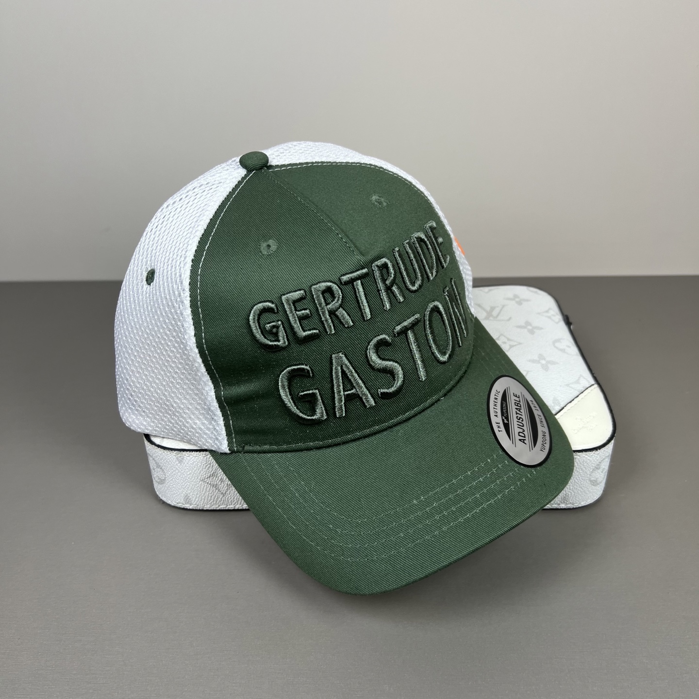 【Gertrude Gasto 格特鲁德·加斯顿，新款鸭舌帽，高端定制！