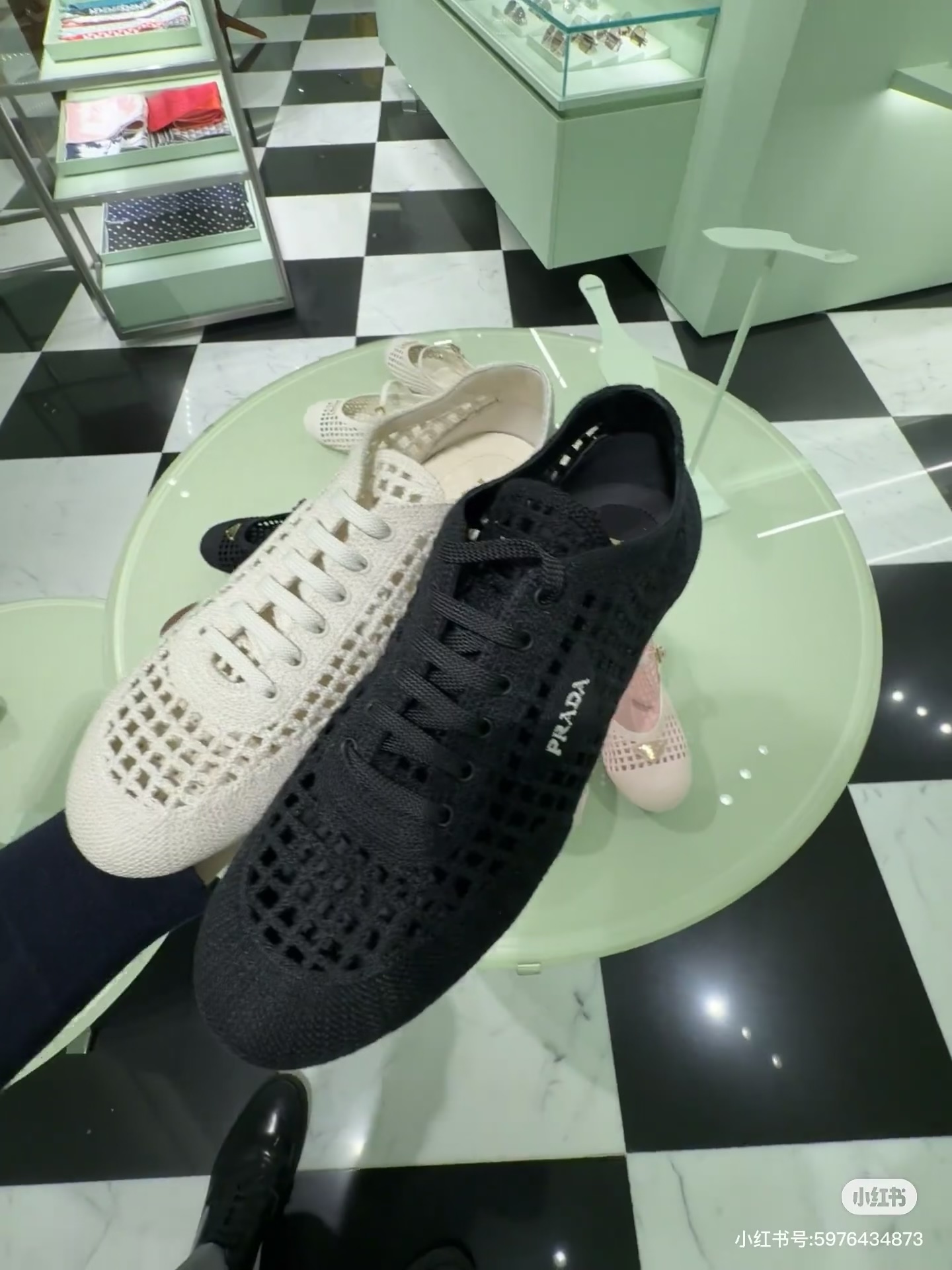 NO:784910,rada｜Hollow mesh moral training shoes, casual shoes/sports shoes, prada, sneakers19860909rada｜镂空网面德训鞋,休闲鞋/运动鞋,prada,sneakers,Women's Shoes