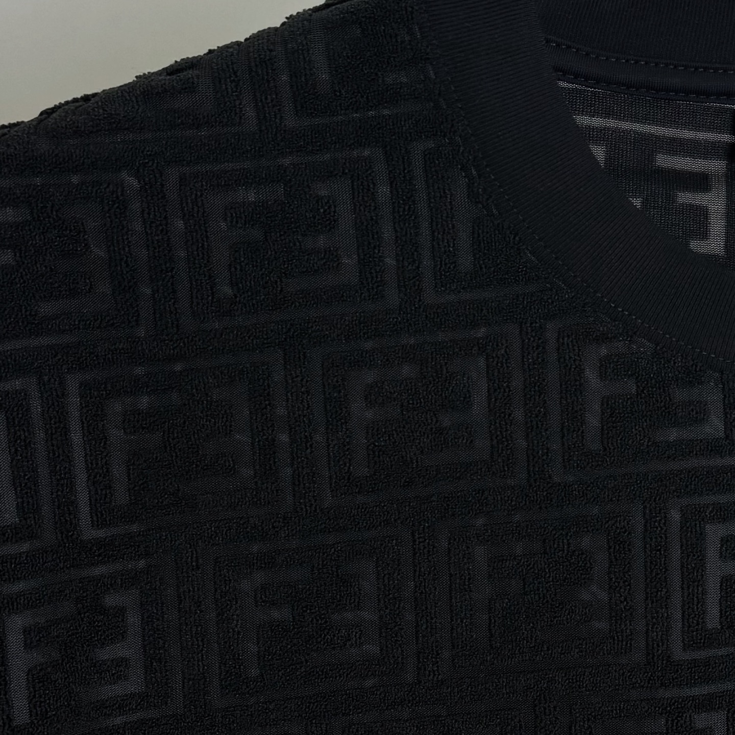 Fendi FENDI 2025新款芬迪提花毛巾面料圆领F字母提花短袖T恤