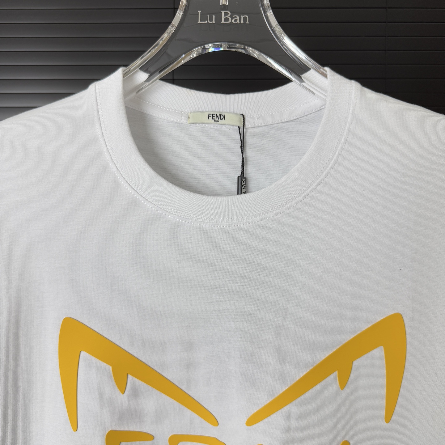 Fendi FENDI/芬迪立体胶印字母LOGO圆领短袖T恤