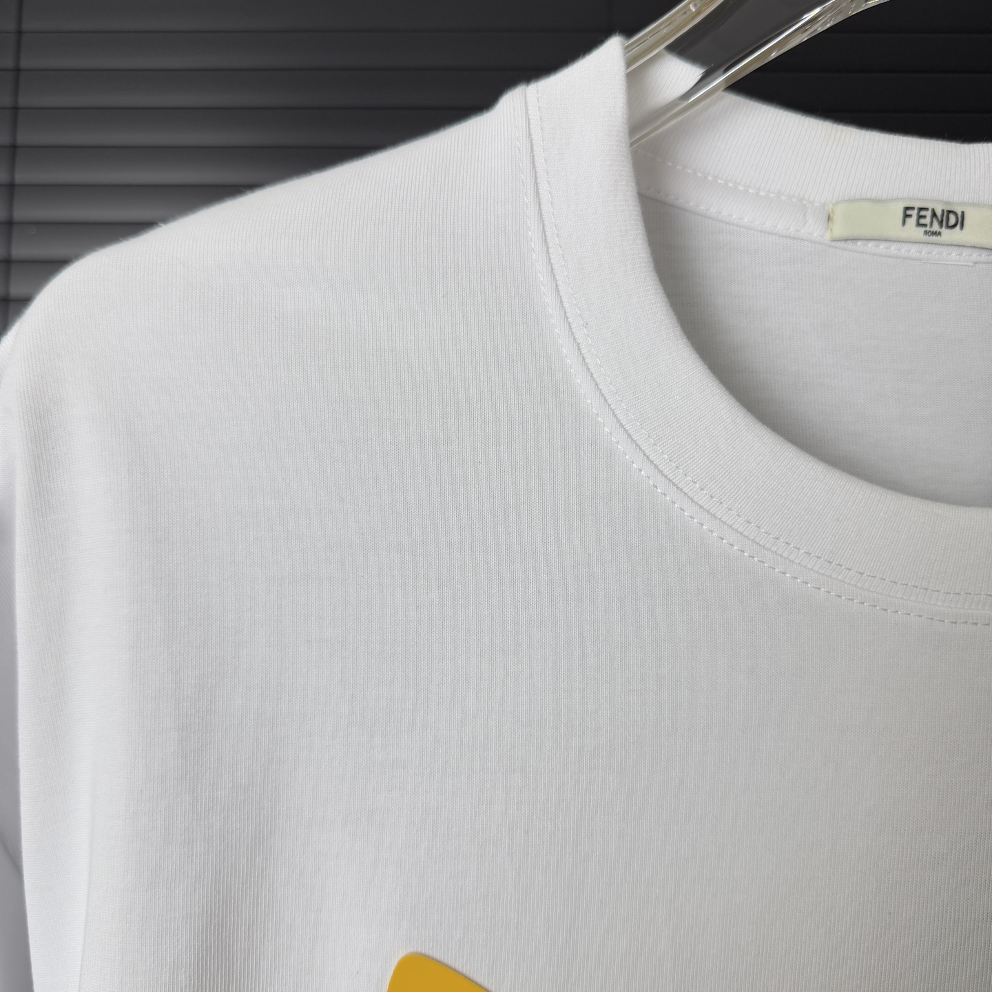 Fendi FENDI/芬迪立体胶印字母LOGO圆领短袖T恤