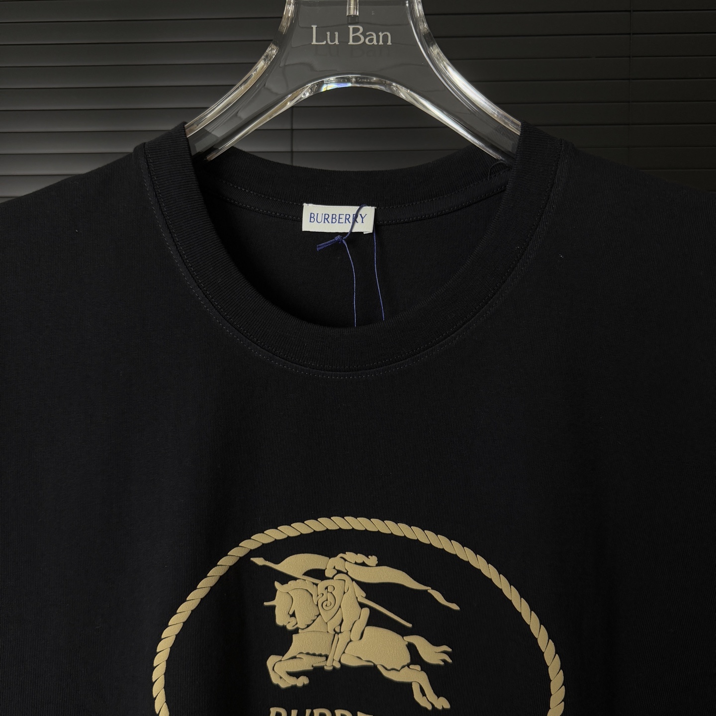 Burberry BURBERRY/巴宝莉 绒面发泡战马 立体胶印字母LOGO圆领短袖T恤