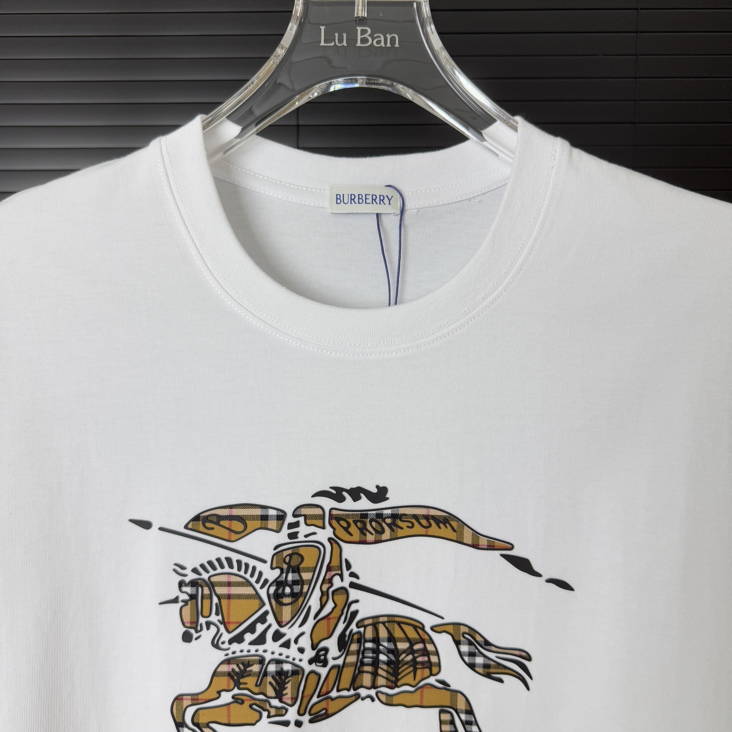 Burberry BURBERRY/巴宝莉 贴布战马 立体胶印字母LOGO圆领短袖T恤