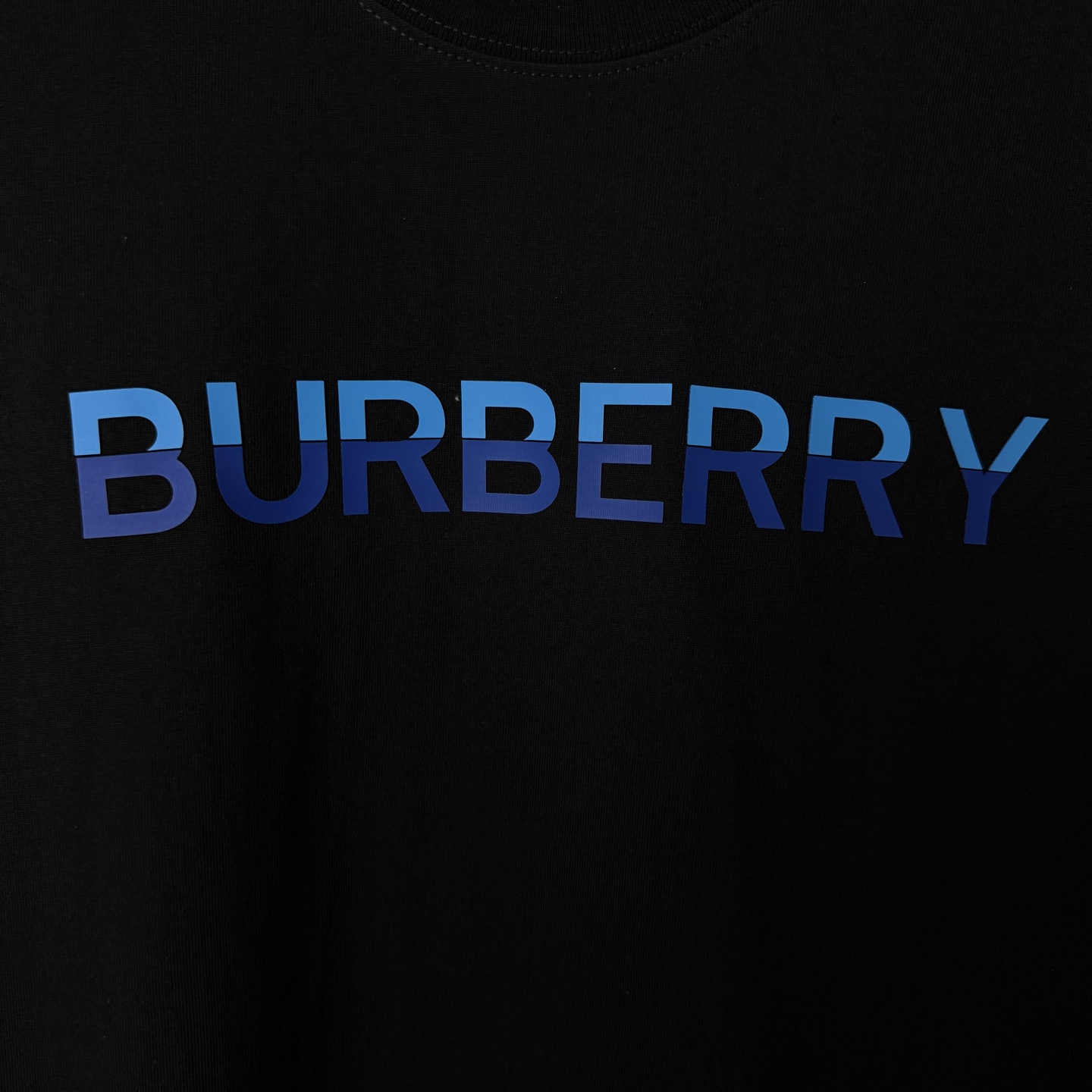 Burberry BURBERRY/巴宝莉 立体拼色胶印字母LOGO圆领短袖T恤