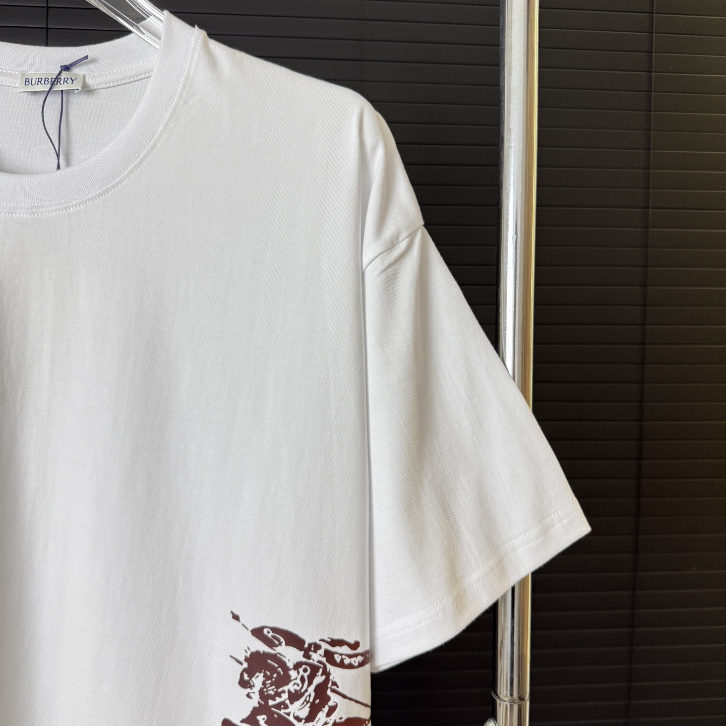 Burberry BURBERRY/巴宝莉 渐变战马 字母LOGO圆领短袖T恤