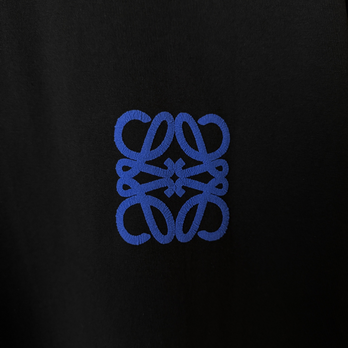 Loewe LOEWE/罗意威 立体凹凸褶皱发泡 字母LOGO圆领短袖T恤