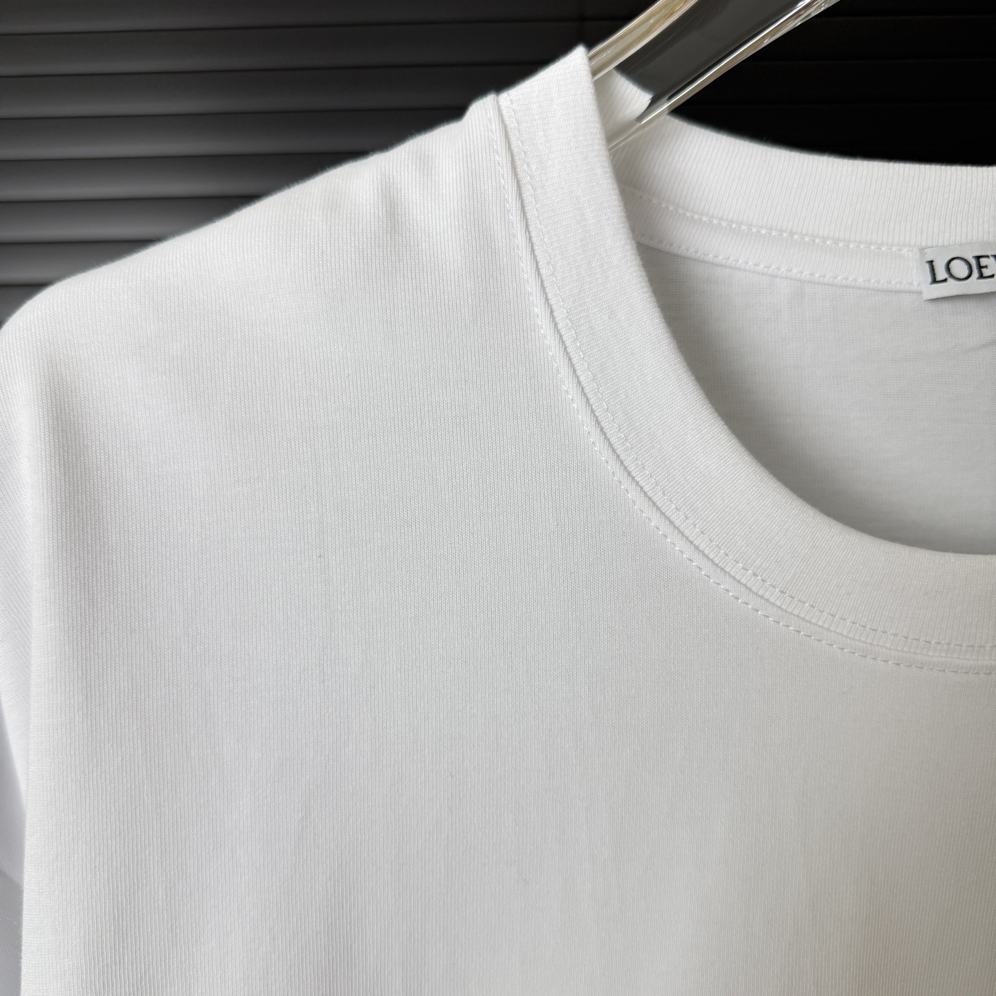 Loewe LOEWE/罗意威 炫彩爆裂纹 字母LOGO圆领短袖T恤