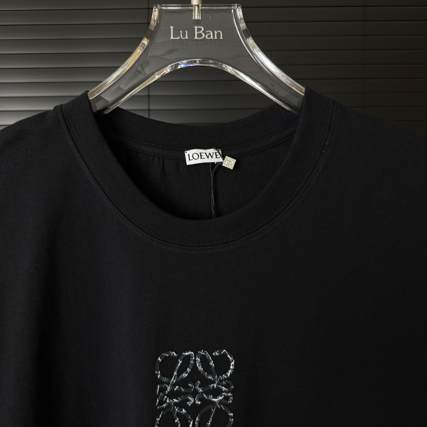 Loewe LOEWE/罗意威 炫彩爆裂纹 字母LOGO圆领短袖T恤