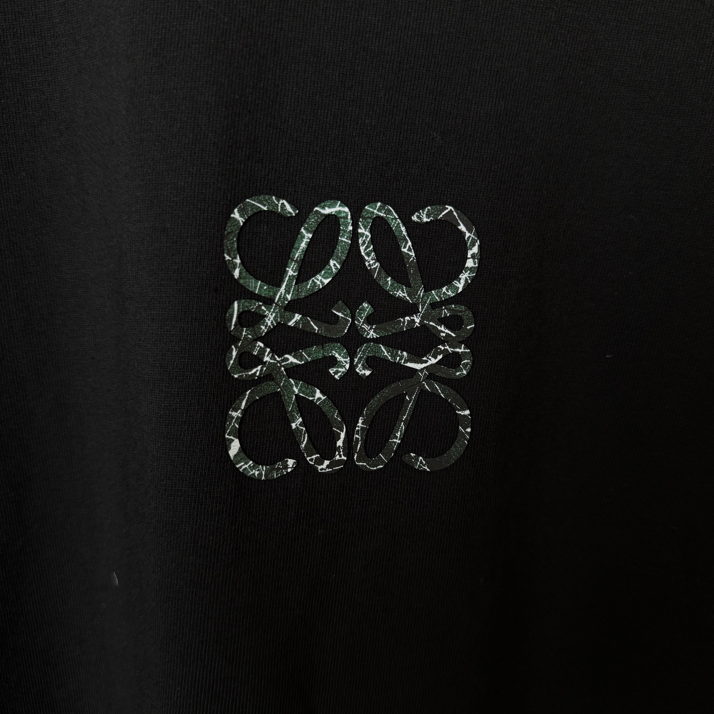 Loewe LOEWE/罗意威 炫彩爆裂纹 字母LOGO圆领短袖T恤