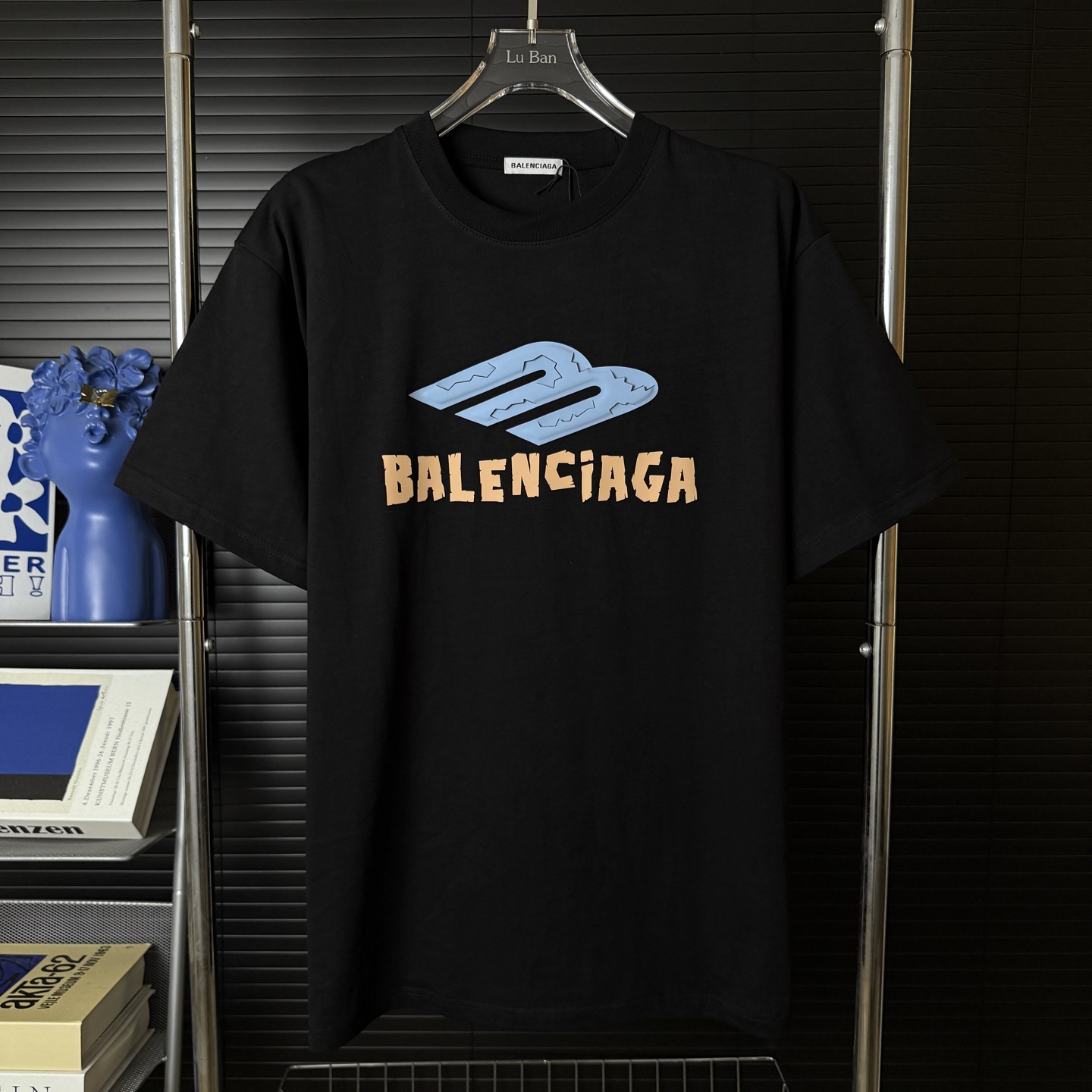 P85 A306 (reabastecimiento regular, llega al día siguiente) BALENCIAGA/París Balenciaga camiseta de manga corta con cue…
