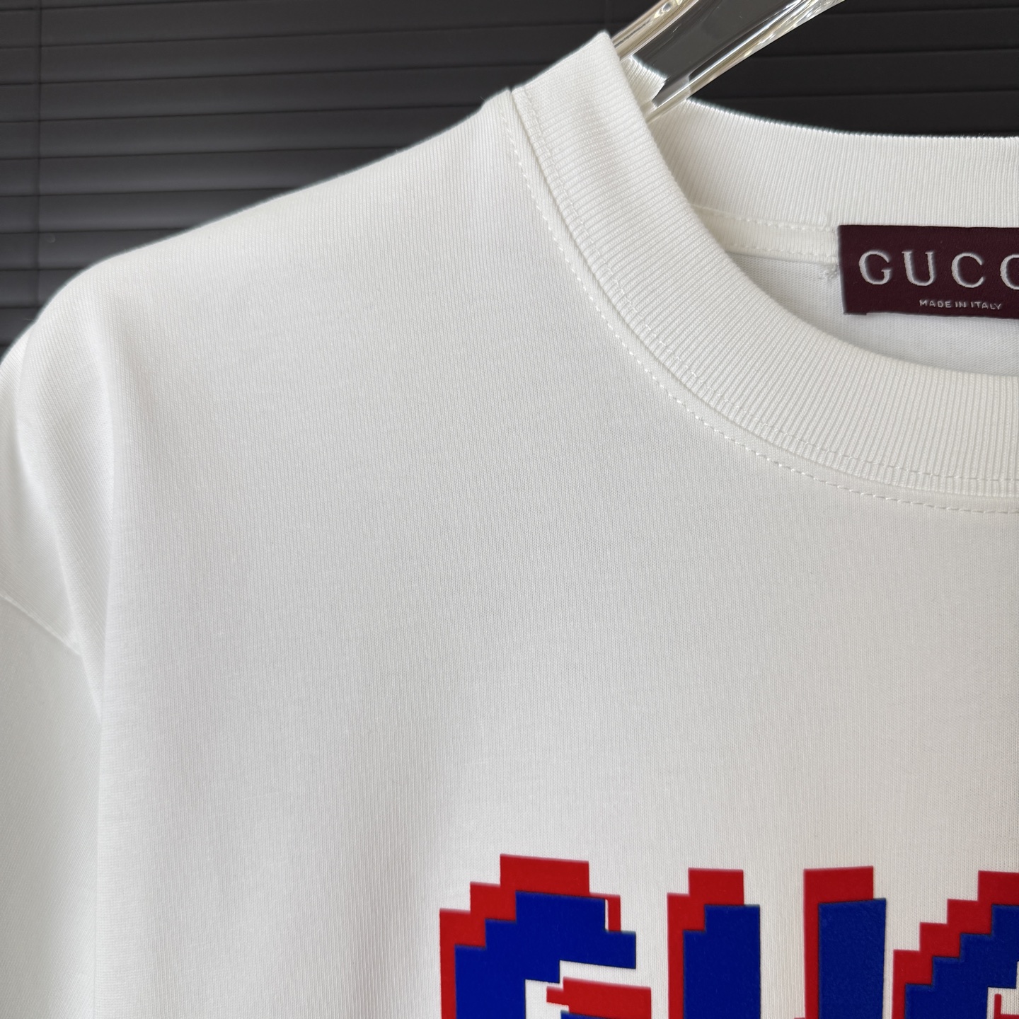 Gucci GUCCI/古驰 双色绒面 字母LOGO圆领短袖T恤