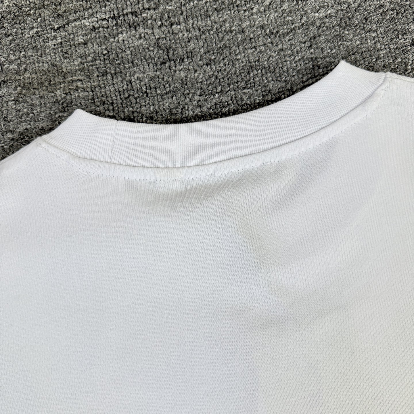 Burberry BURBERRY/巴宝莉 高品质320克圆领短袖T恤