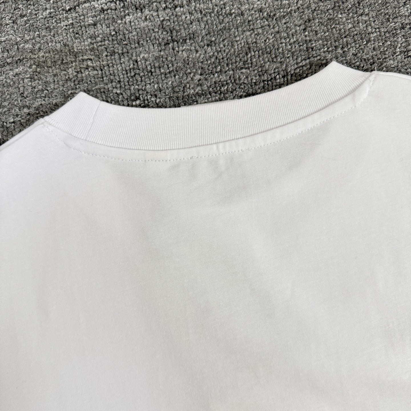 Burberry BURBERRY/巴宝莉 高品质320克圆领短袖T恤