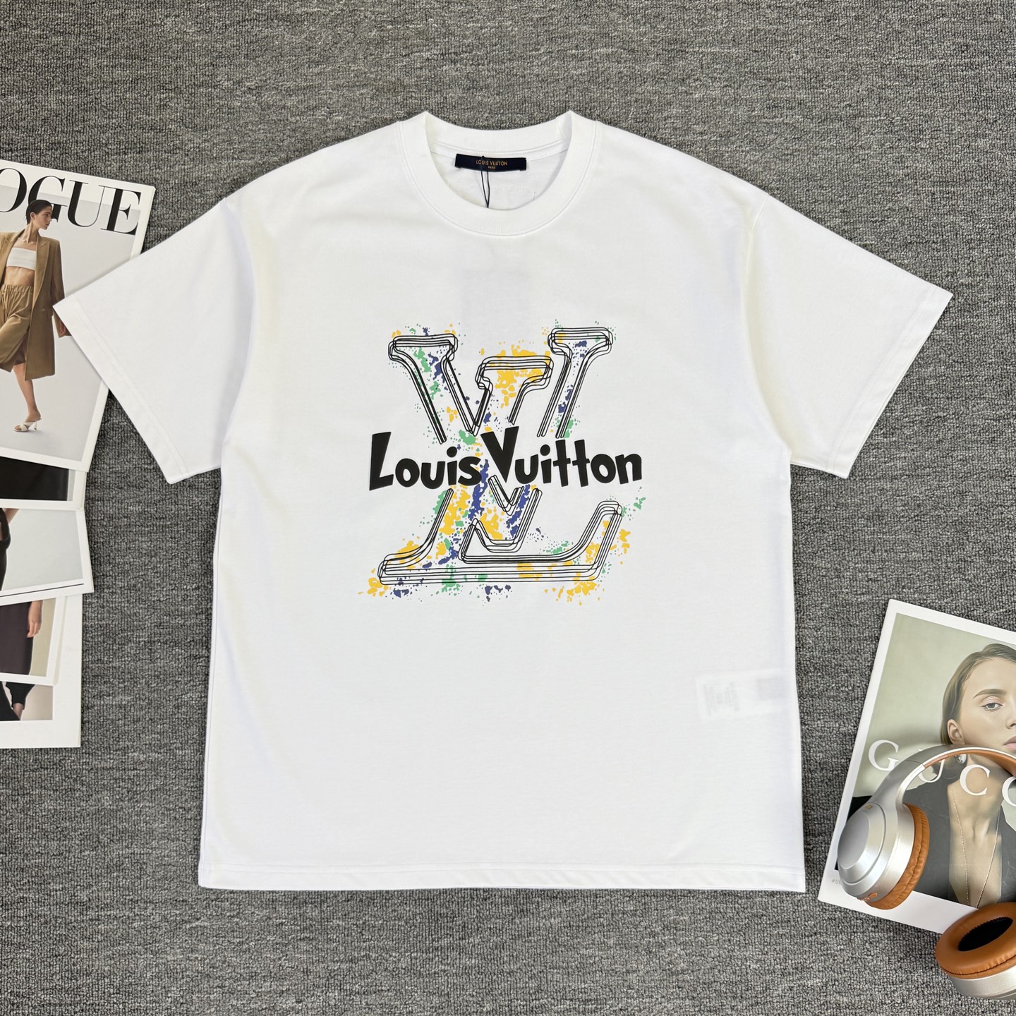 P85 A586 (Llegó el mismo día, disponible en stock) Louis Vuitton / Louis Vuitton Camiseta de manga corta con cuello red…