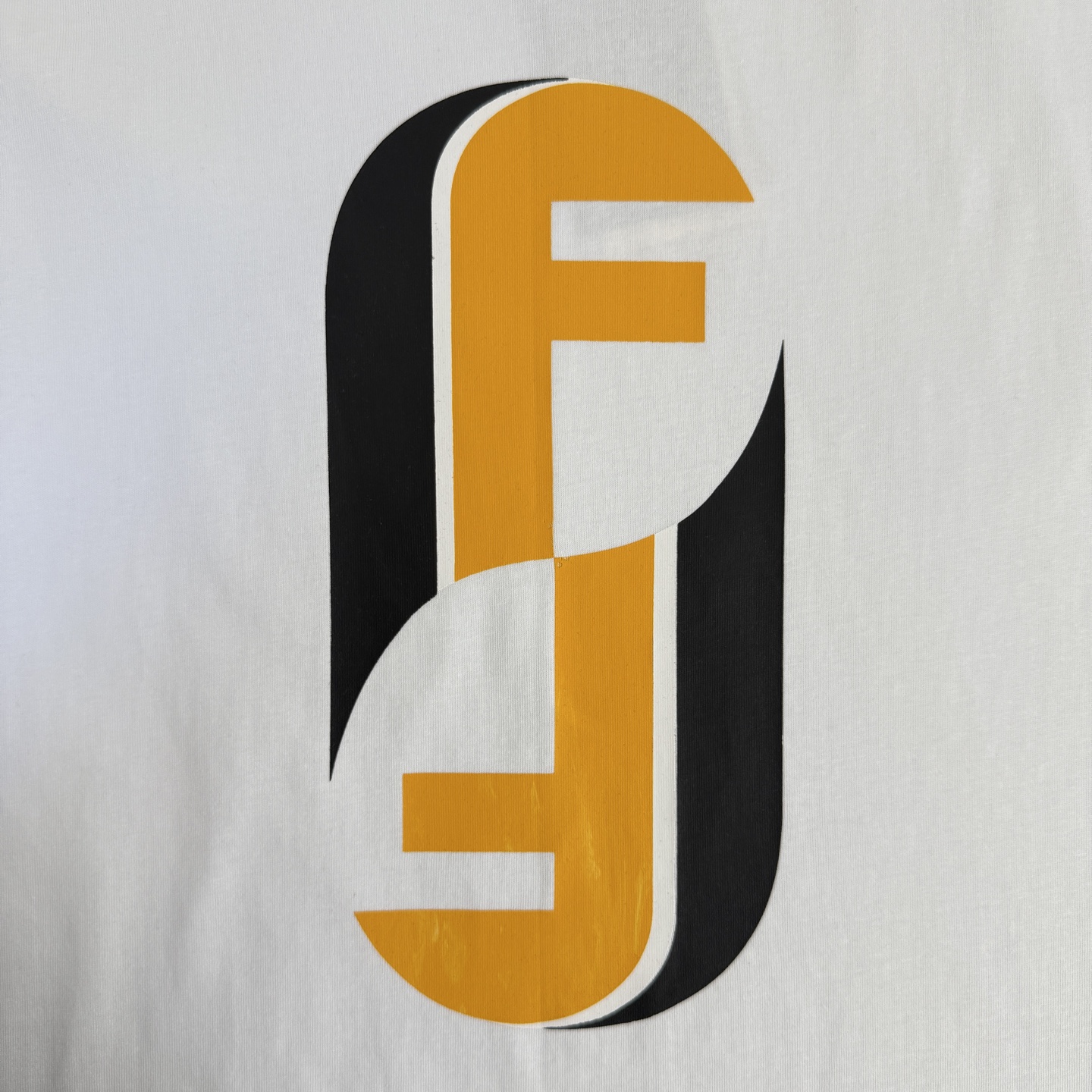 Fendi FENDI/芬迪 高品质320克圆领短袖T恤