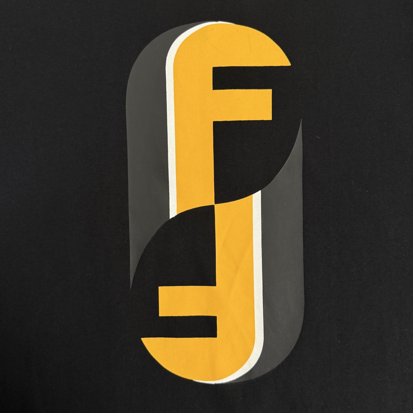 Fendi FENDI/芬迪 高品质320克圆领短袖T恤