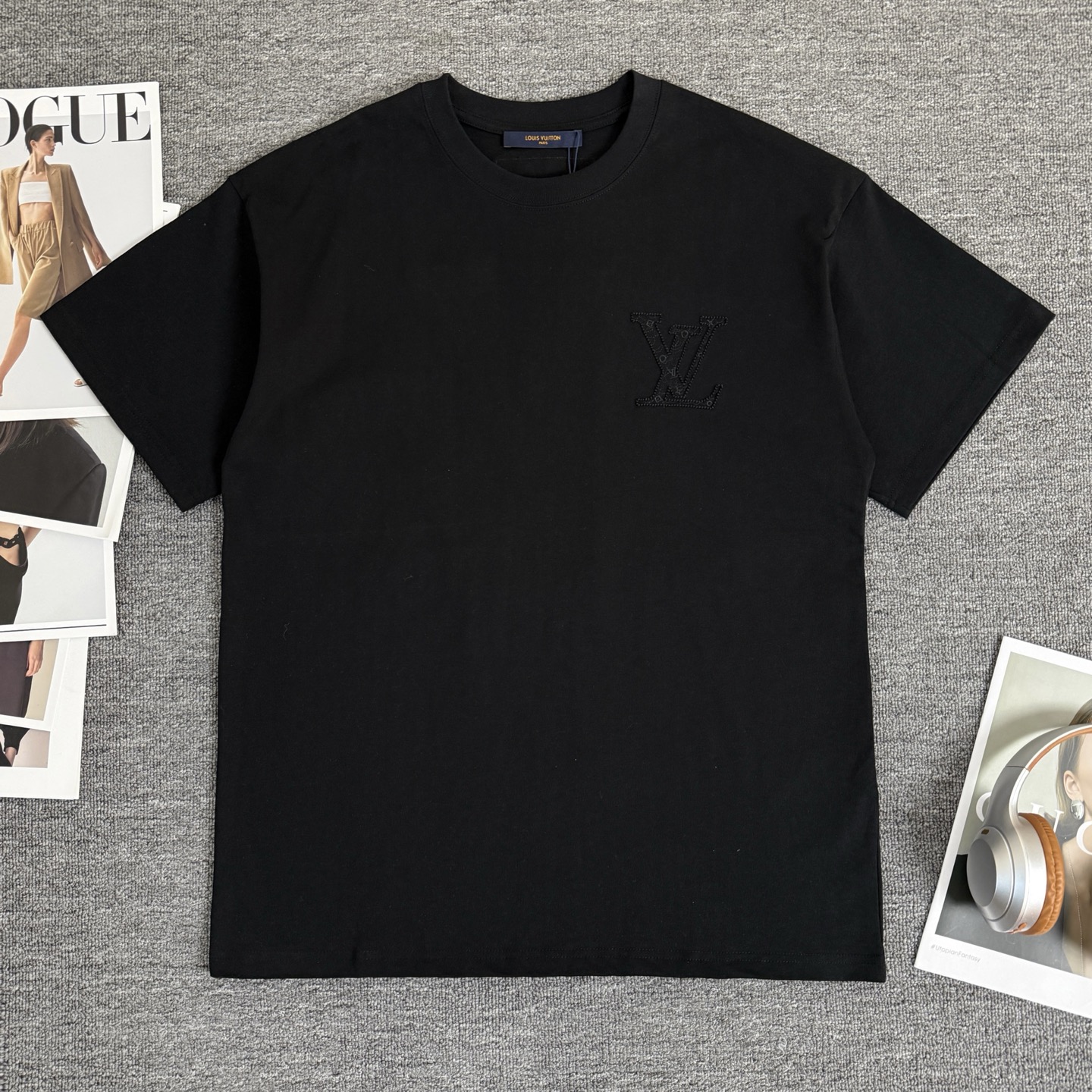 P90 A621 (Llegó el mismo día, disponible en stock) Louis Vuitton/Louis Vuitton Camiseta de manga corta con cuello redon…