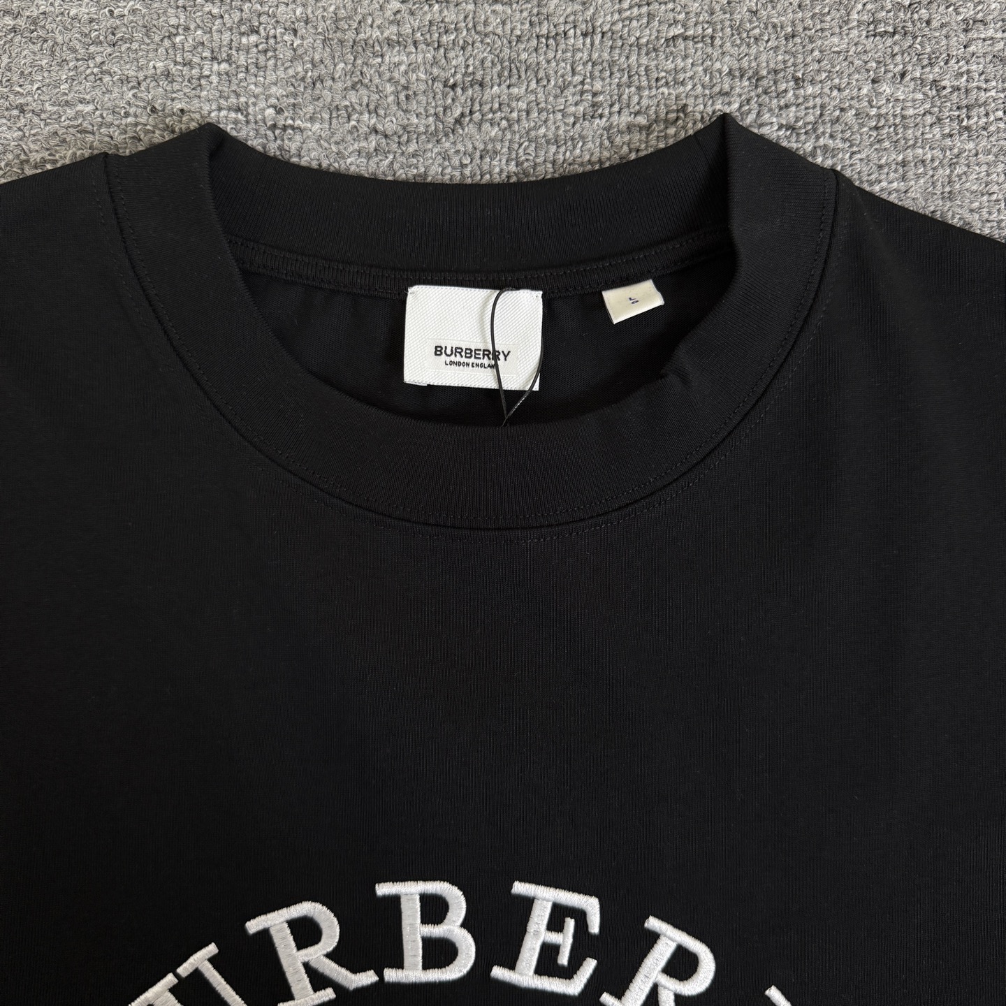 Burberry BURBERRY/巴宝莉 高品质320克圆领短袖T恤