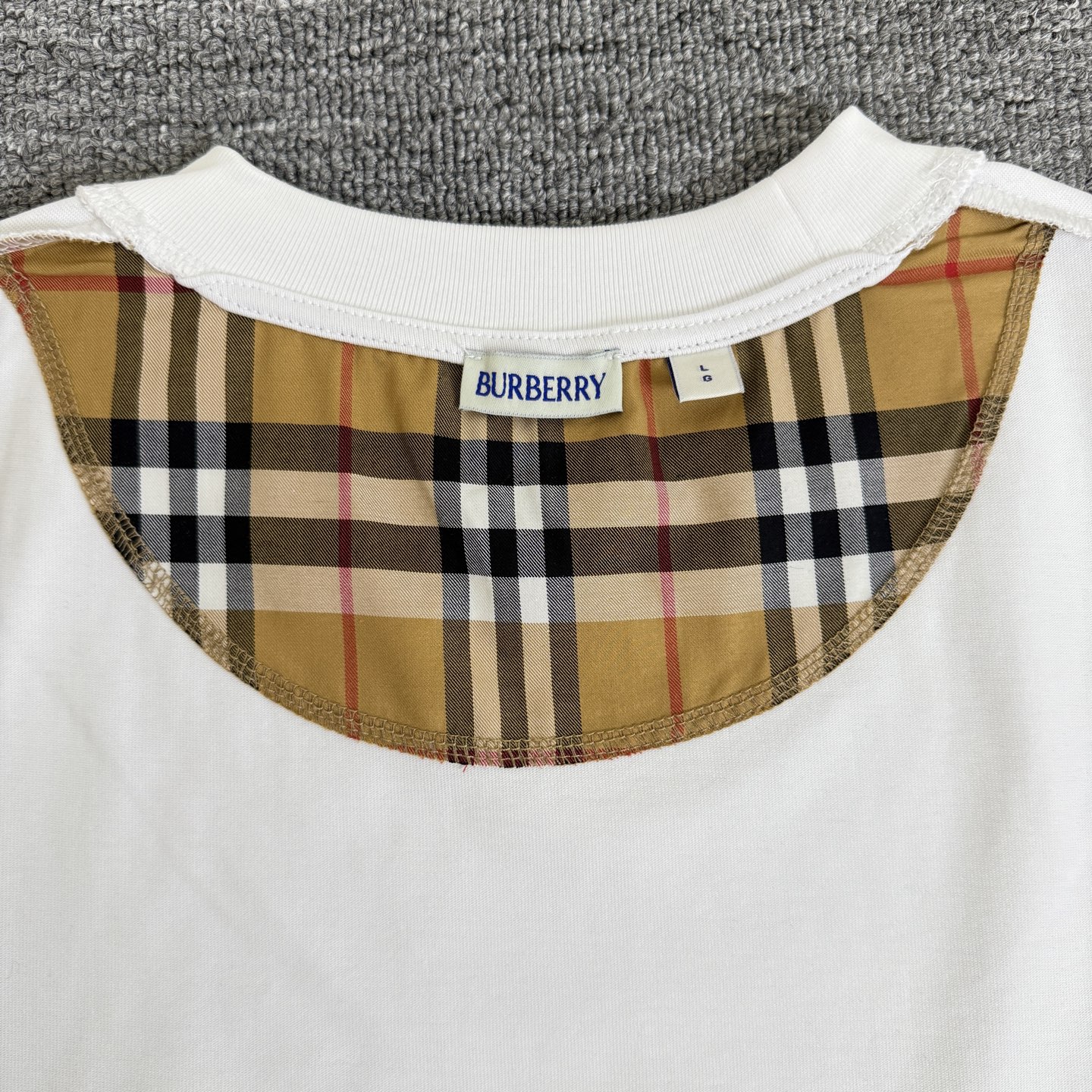 Burberry BURBERRY/巴宝莉 高品质320克圆领短袖T恤