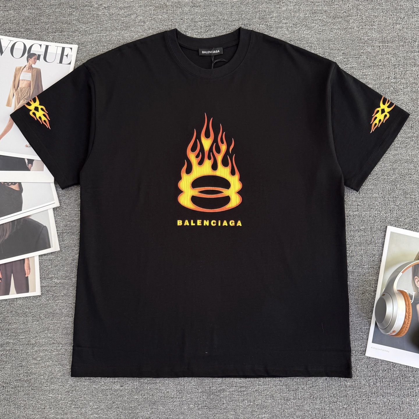 P90 A687 (llegada el mismo día, stock disponible y configuración actual) BALENCIAGA/Paris Balenciaga Camiseta de manga …
