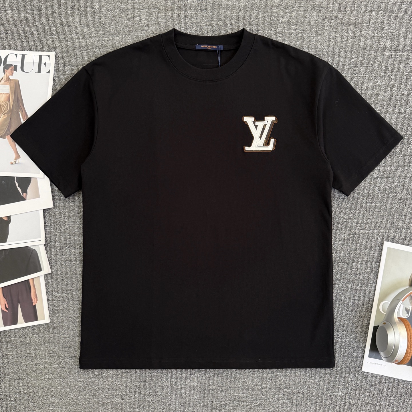 P95 A744 (Llegó el mismo día, disponible en stock) Louis Vuitton / Louis Vuitton Camiseta de manga corta con cuello red…