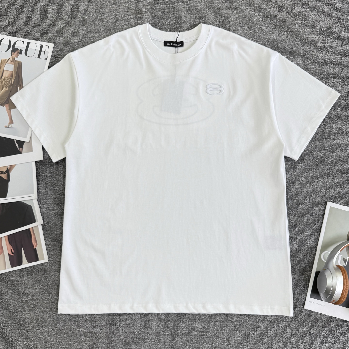 P90 A750 (llegada el mismo día, en stock y listo) BALENCIAGA/París Balenciaga Camiseta de manga corta de cuello redondo…