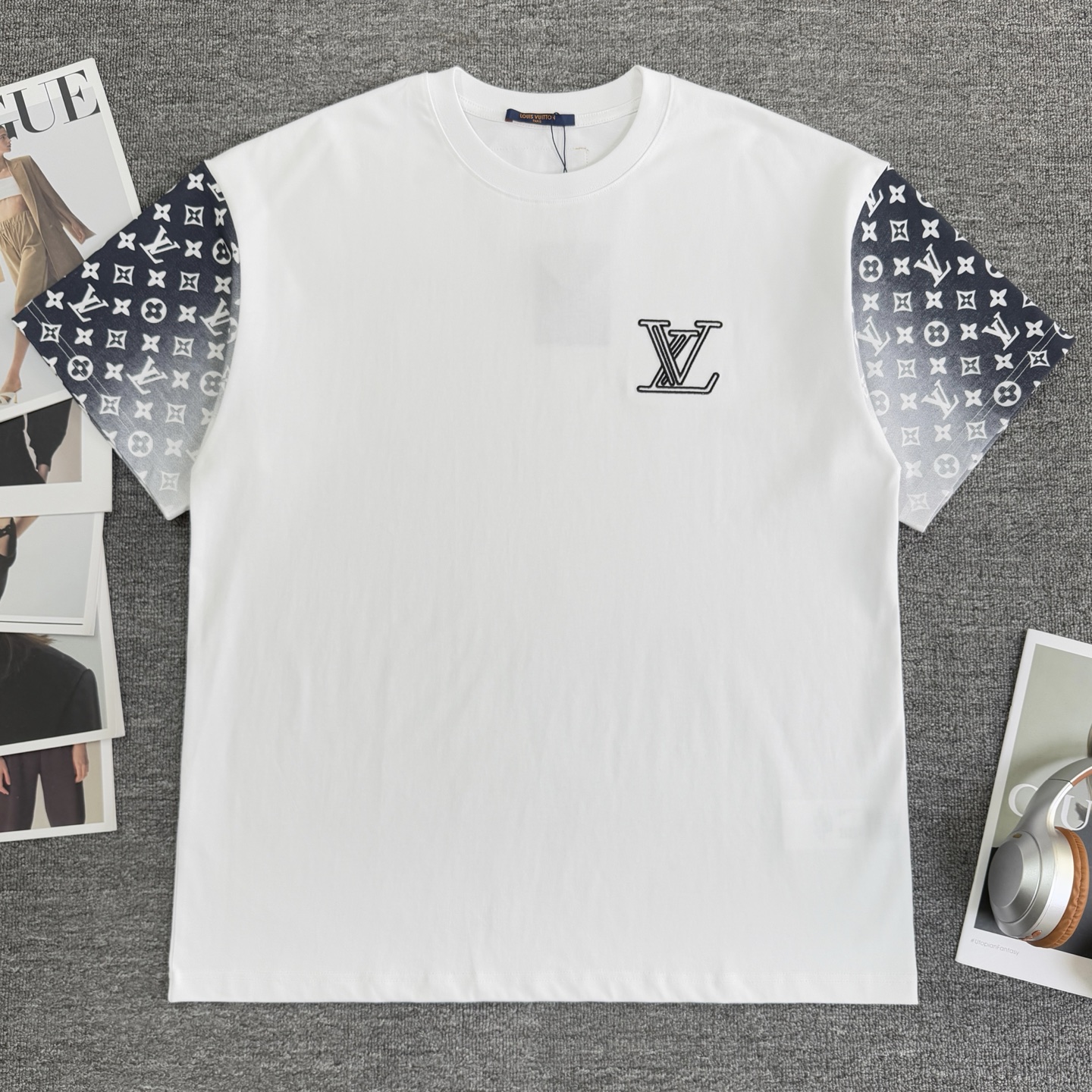 P90 A832 (Llegó el mismo día, disponible en stock) Louis Vuitton / Louis Vuitton Camiseta de manga corta con cuello red…