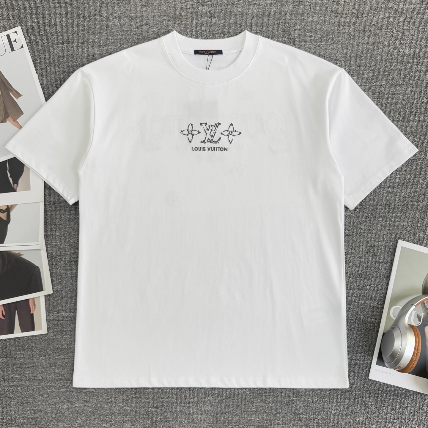 P90 A836 (Llegó el mismo día, disponible en stock) Louis Vuitton/Louis Vuitton Camiseta de manga corta con cuello redon…