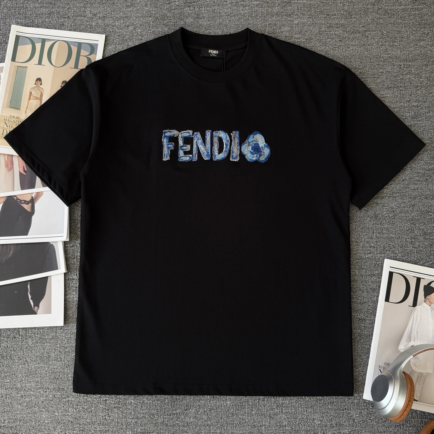Fendi FENDI/芬迪 高品质320克圆领短袖T恤