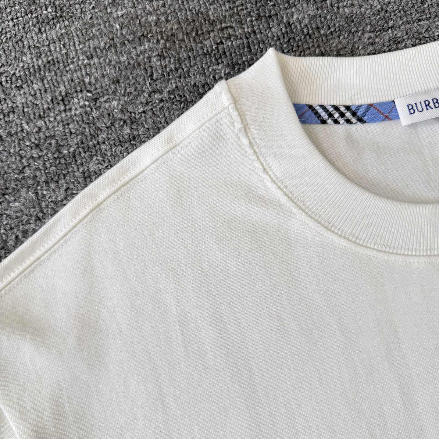 Burberry BURBERRY/巴宝莉 高品质320克圆领短袖T恤