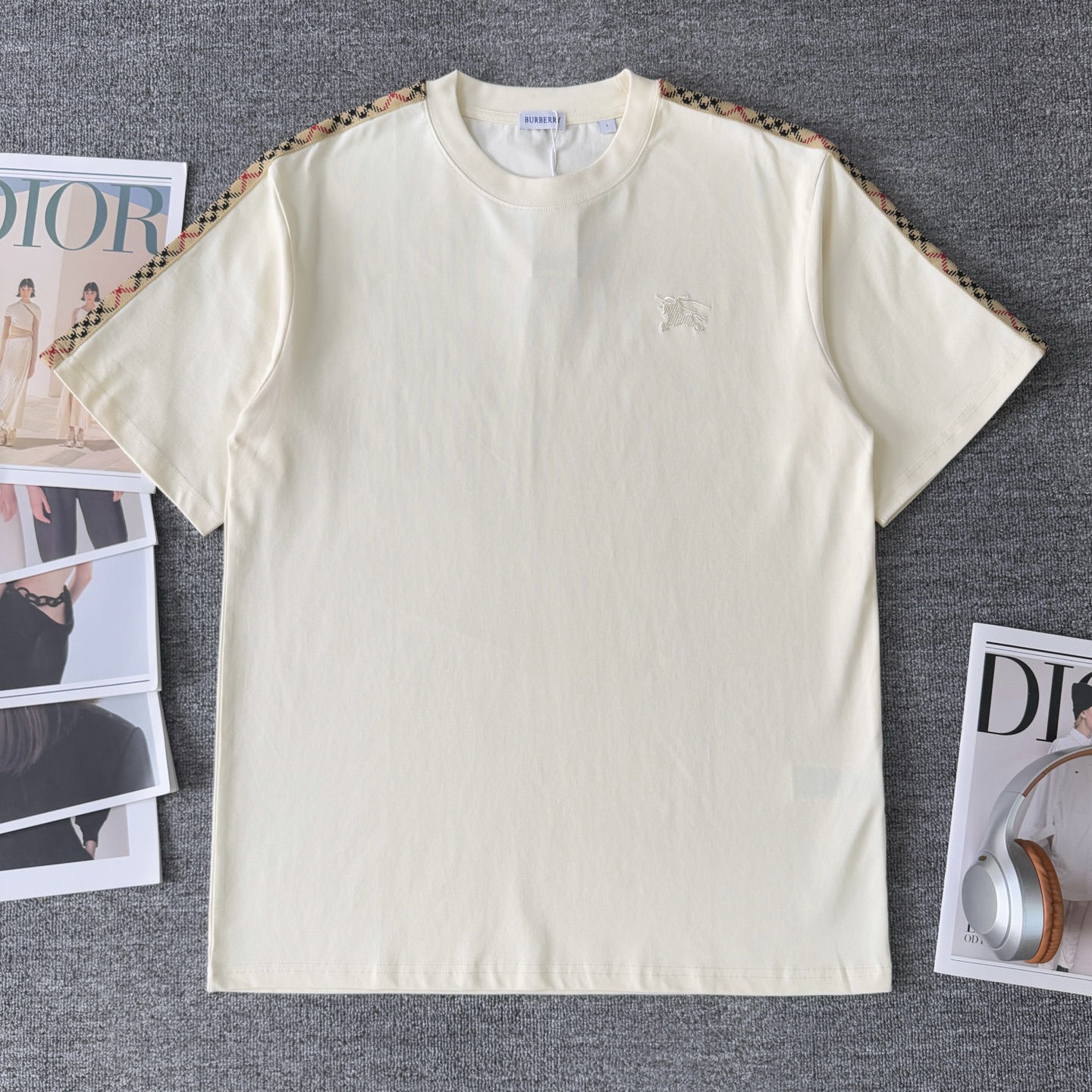 Burberry BURBERRY/巴宝莉 高品质320克圆领短袖T恤
