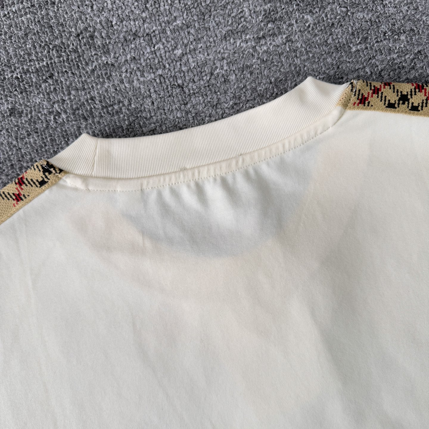 Burberry BURBERRY/巴宝莉 高品质320克圆领短袖T恤