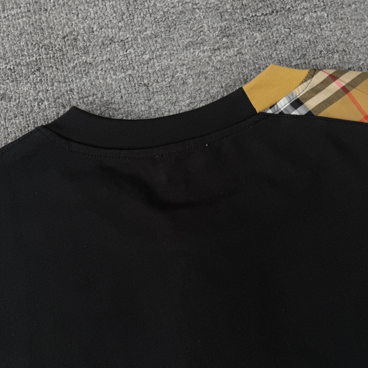 Burberry BURBERRY/巴宝莉 高品质320克圆领短袖T恤